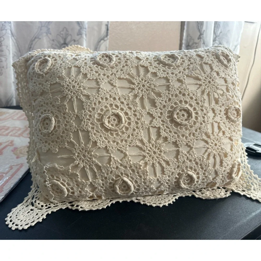 Grandmacore Cottage Crochet Lace Throw Set (3) Pillows Beige Vintage Granny Rose